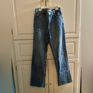 Classic Denim Straight-Leg Women's Jeans